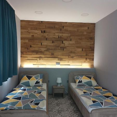 Podlovics Tanya Panzio Apartment Kemecse Exterior foto