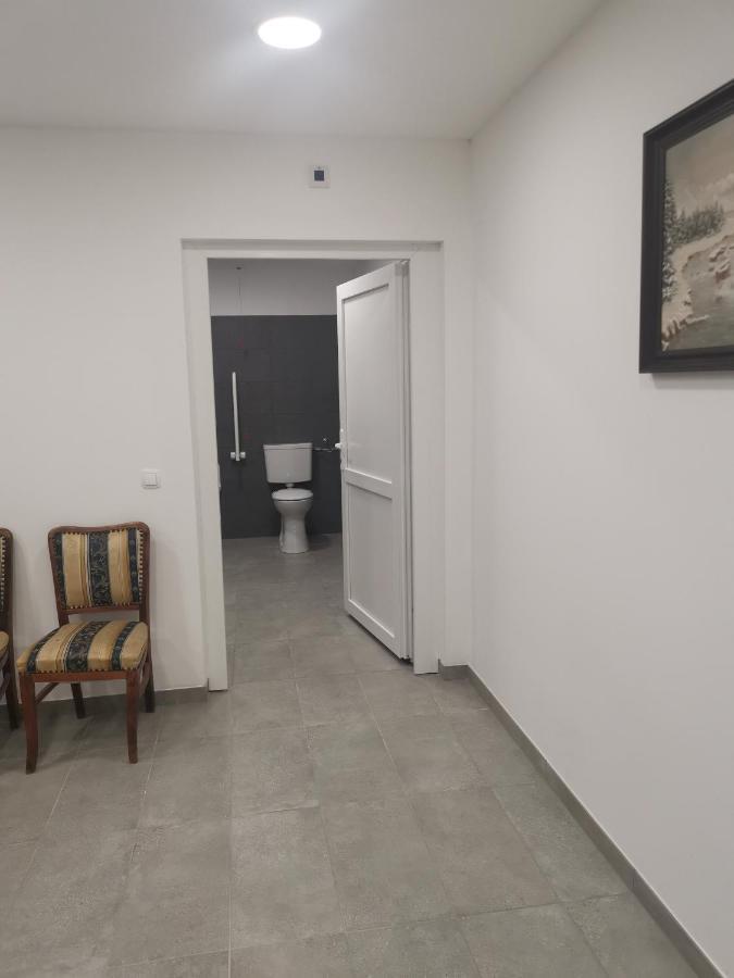 Podlovics Tanya Panzio Apartment Kemecse Exterior foto